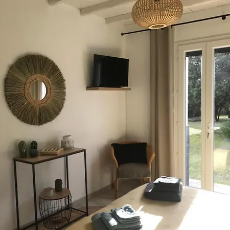 D'hote A La Maison Du Petit Bois 4 Etoiles Ventenac-Cabardès