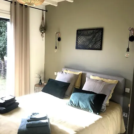 D'hote A La Maison Du Petit Bois 4 Etoiles 4*