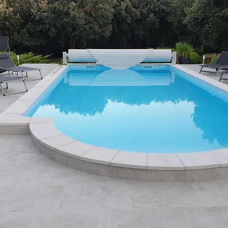 Oda ve Kahvaltı D'hote A La Maison Du Petit Bois 4 Etoiles