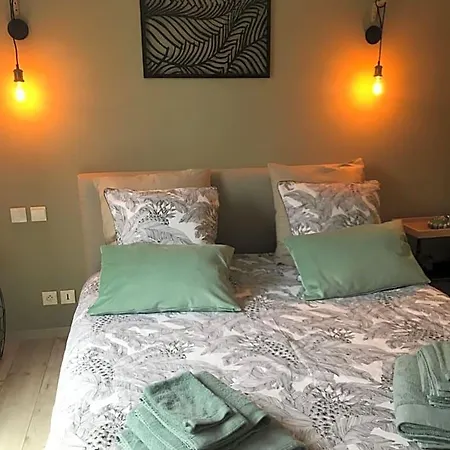 Nocleg ze śniadaniem D'hote A La Maison Du Petit Bois 4 Etoiles